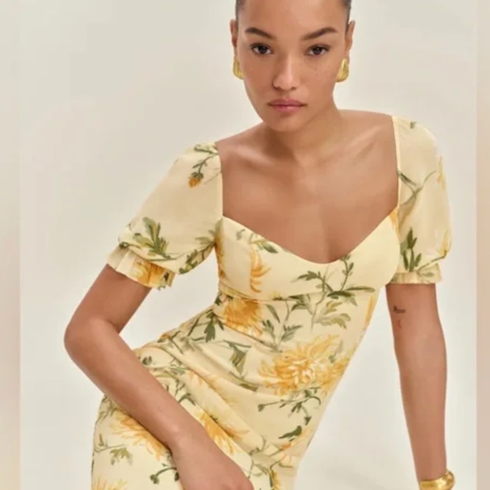 Reformation Gloria Dress in Honeyglow - Picture 3 of 8